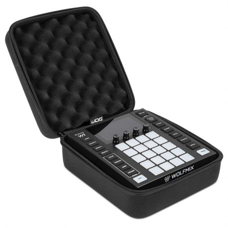 UDG GEAR U8490BL  CR WOLFMIX W1 HARDCASE BLACK